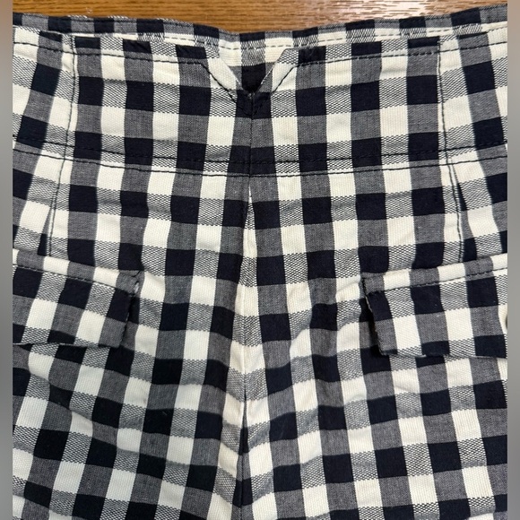Loft Navy and White checkered preppy nautical shorts side zipper  size 8 EUC - Picture 5 of 9